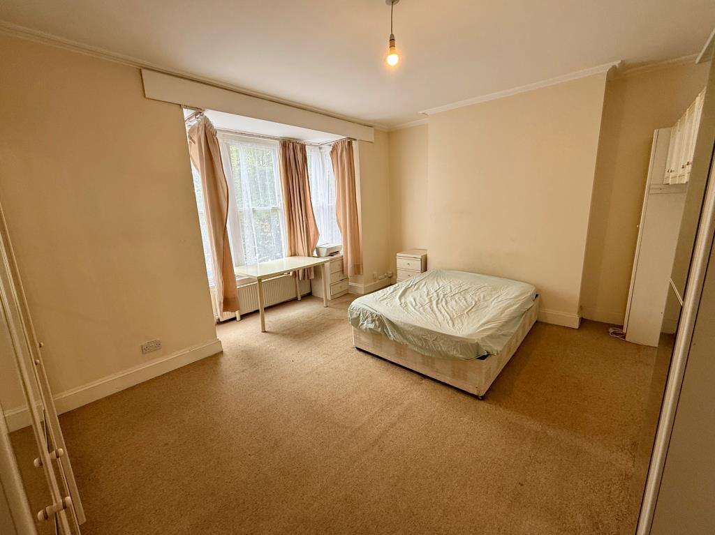 Lot: 138 - LICENSED FIVE-BEDROOM HMO WITH ADDITIONAL SELF-CONTAINED FLAT - Bedroom three